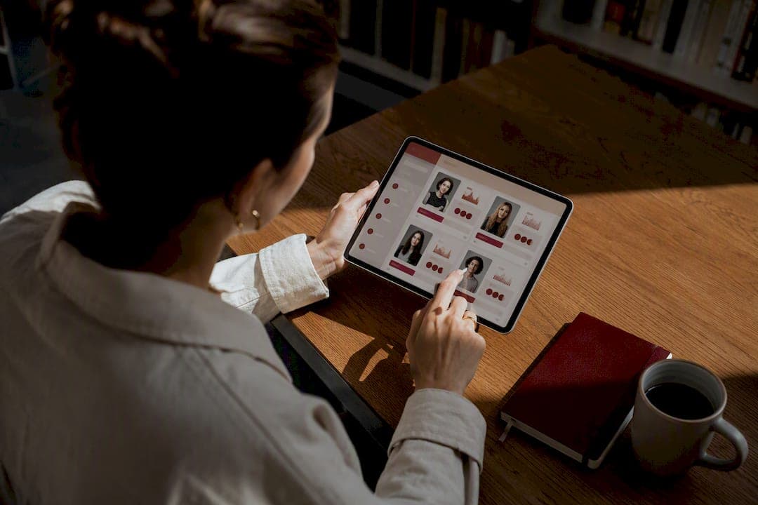 6 Point AI Influencer Discovery Checklist for ROAS Focused Brands